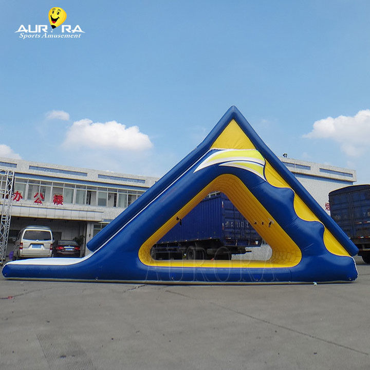 Tiệc ngoài trời đồ chơi nước bơm nổi trượt nước leo núi Tháp tường cho biển