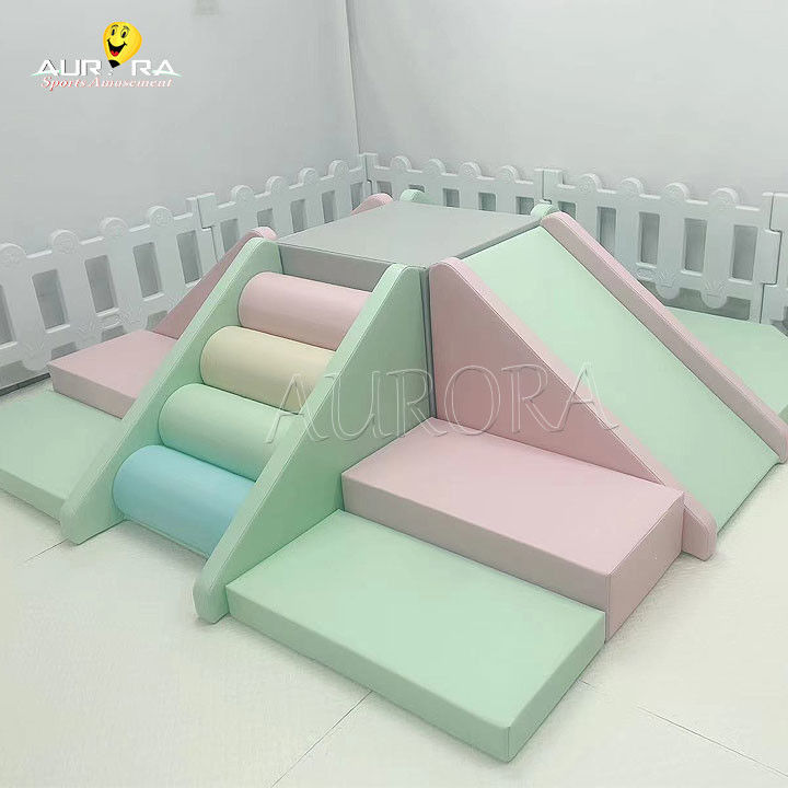 Colorful Custom Soft Play Equipment Indoor Children Ball Pit Cho các bữa tiệc sinh nhật