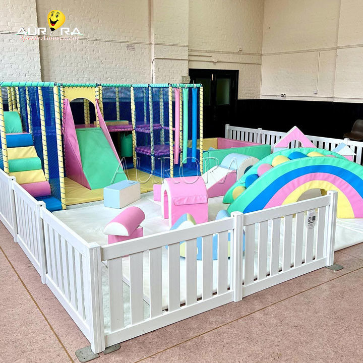 Indoor Soft Play Outdoor Playground Party Thuê thiết bị chơi thảm bóng đá