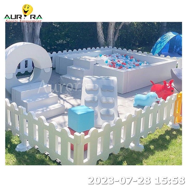 Soft Play Sets Kids Soft Play Merry Go Round Outdoor Playground Thăng cầu Pit
