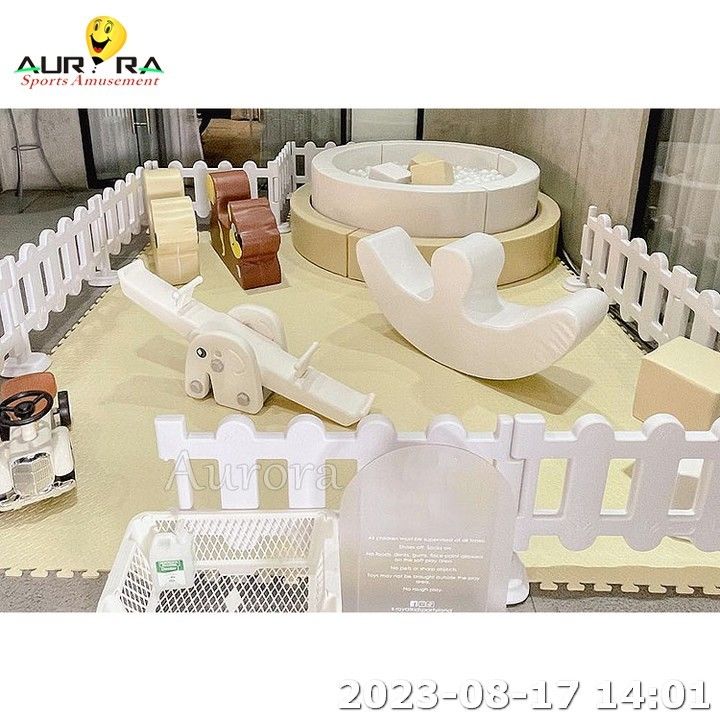 Khảm màu hồng Quảng trường bóng màu sắc Bể bơi cầu vồng hoa Soft Play thiết bị