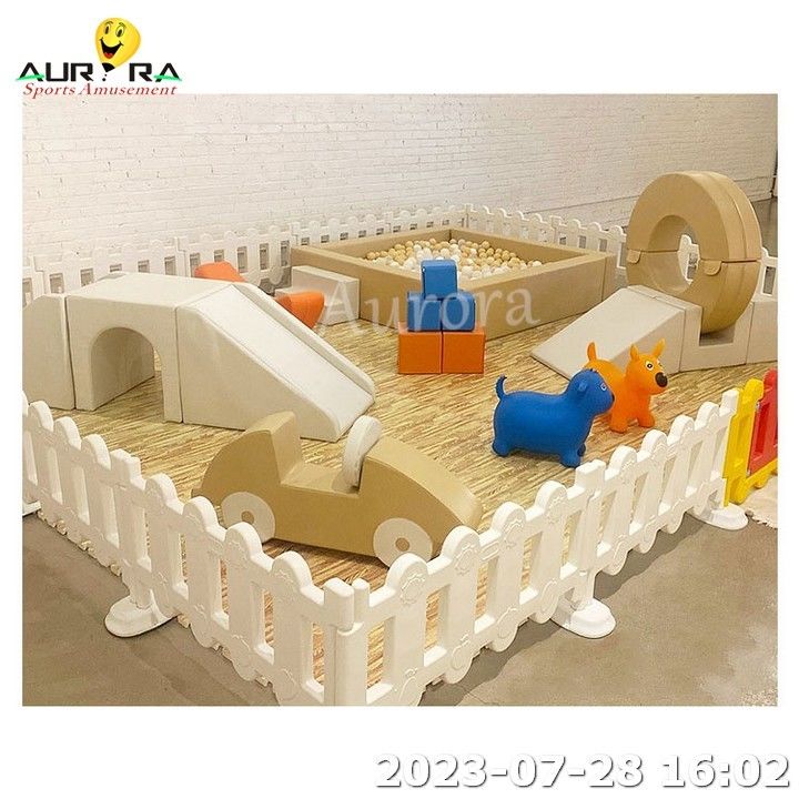Màu tím màu hồng Soft Play Thiết bị Soft Play hàng rào cho trẻ em Soft Play Sets
