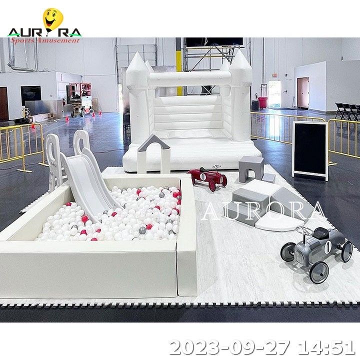 Popular Mixed Colors Climber Ball Pit Trẻ em sân chơi ngoài trời Chơi mềm