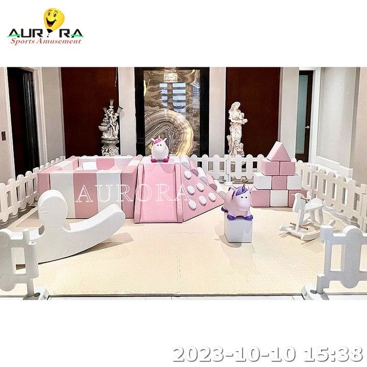 Popular Mixed Colors Climber Ball Pit Trẻ em sân chơi ngoài trời Chơi mềm