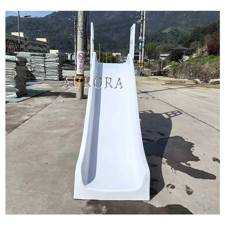 Đồ trượt sóng tùy chỉnh ngoài trời cho trẻ em nhựa phổ biến an toàn Slide Soft Play Slide